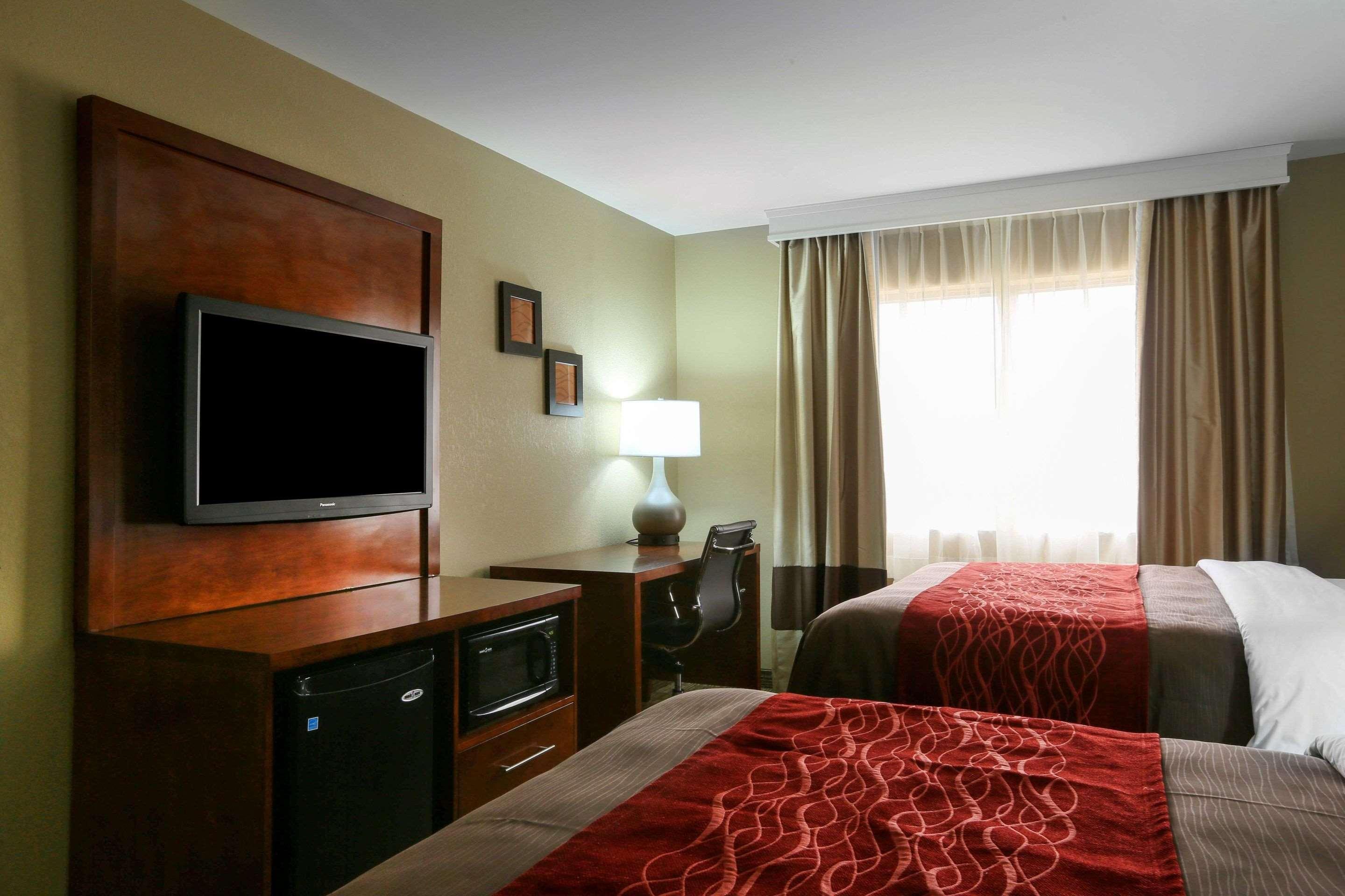 Comfort Inn&Suites Leeds I-20 Eksteriør bilde