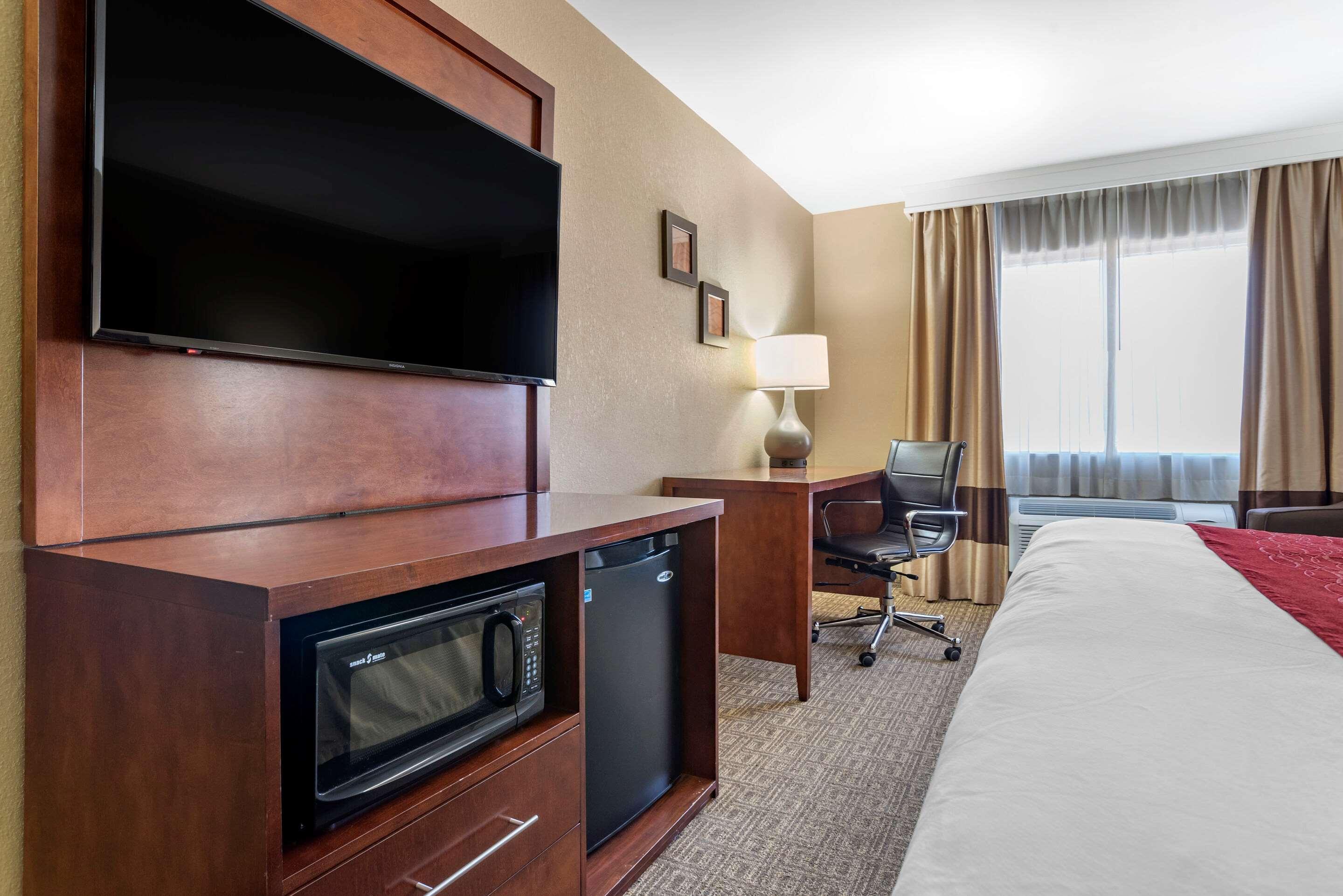 Comfort Inn&Suites Leeds I-20 Eksteriør bilde